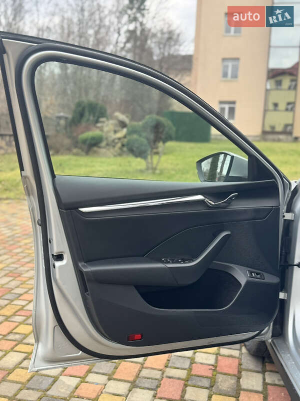 Універсал Skoda Octavia Scout 2022 в Стрию