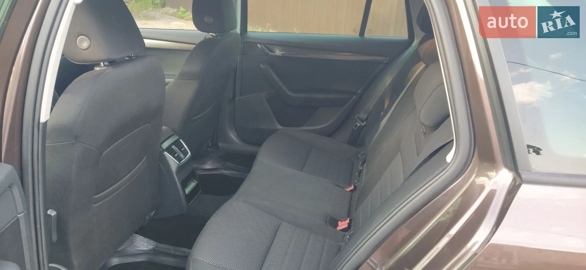 2015 Skoda Octavia - мініатюра 10