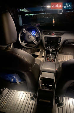 Універсал Skoda Octavia Scout 2019 в Хусті