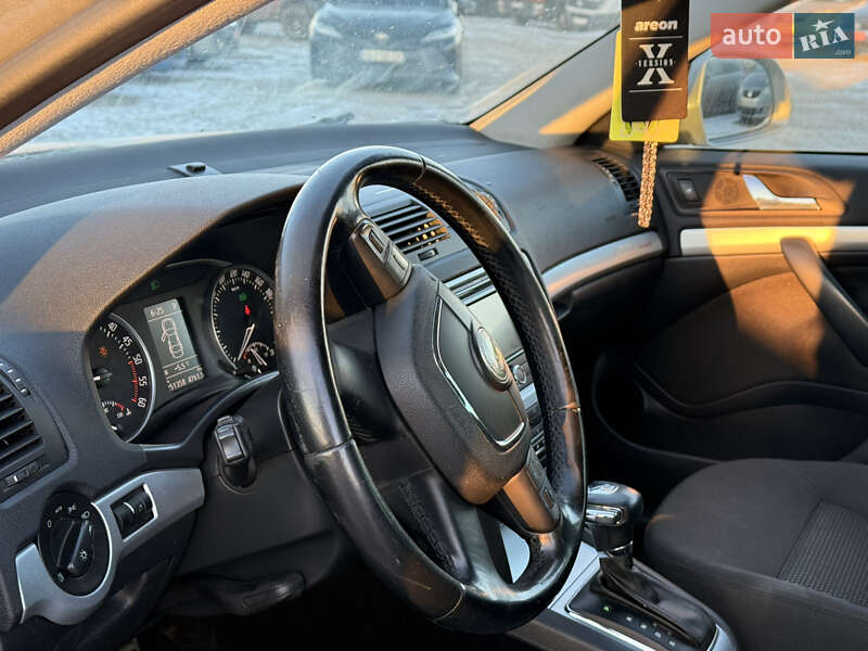 Универсал Skoda Octavia Scout 2013 в Староконстантинове фото 22 Универсал Skoda Octavia Scout 2013 в Староконстантинове