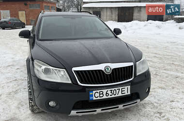 Універсал Skoda Octavia Scout 2011 в Чернігові