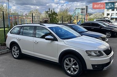 Універсал Skoda Octavia Scout 2017 в Хмельницькому