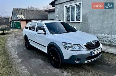 Універсал Skoda Octavia Scout 2011 в Любомлі