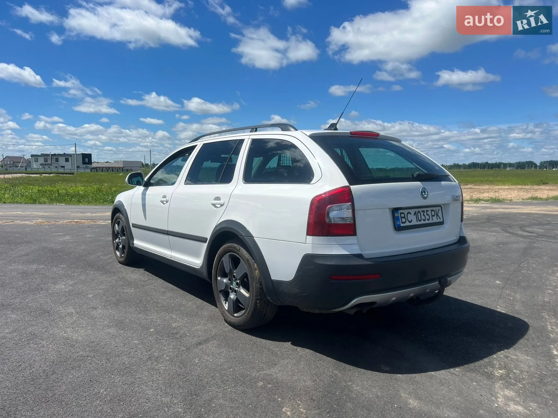 2011 Skoda Octavia - мініатюра 10