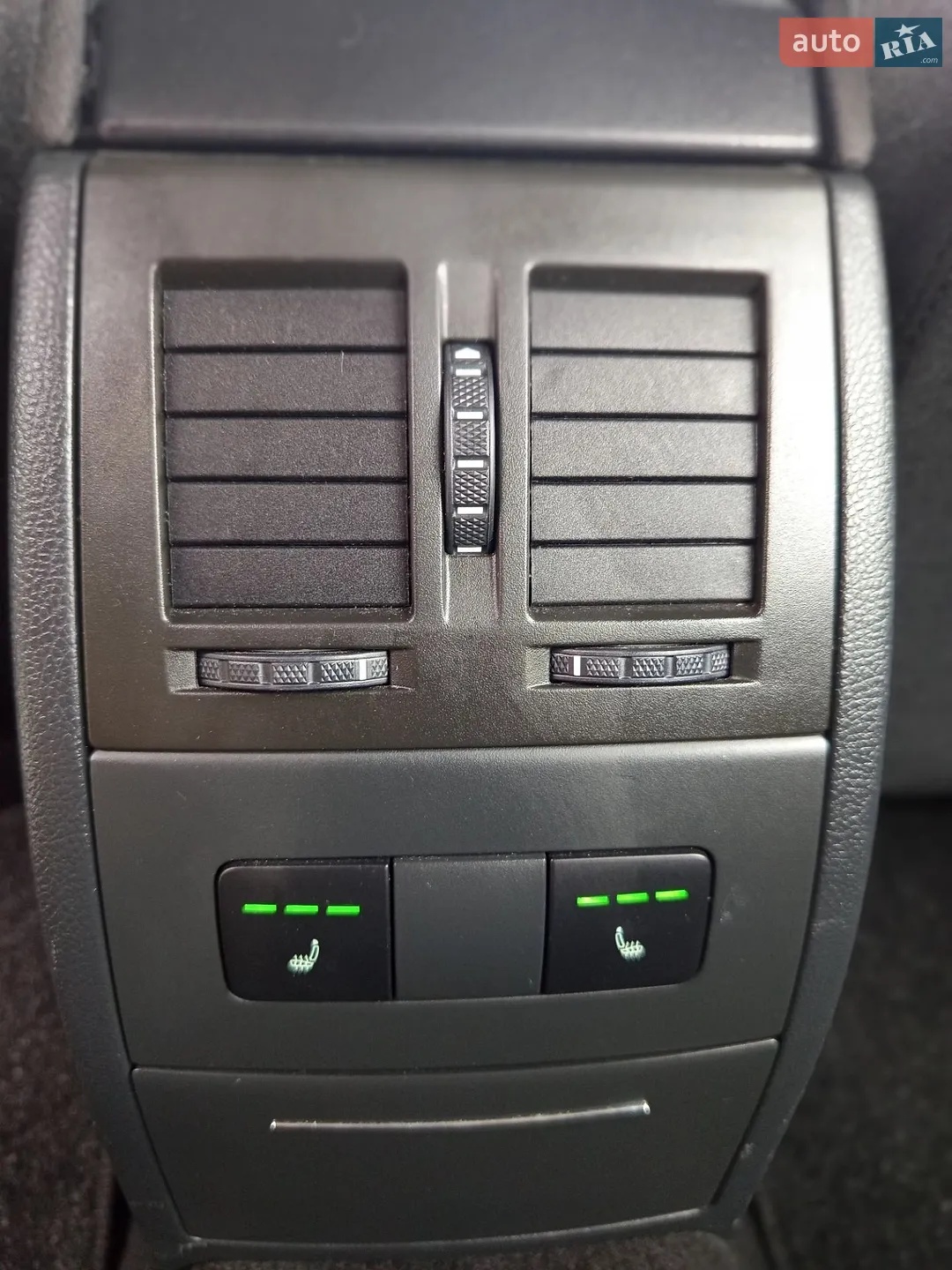 2011 Skoda Octavia - мініатюра 94