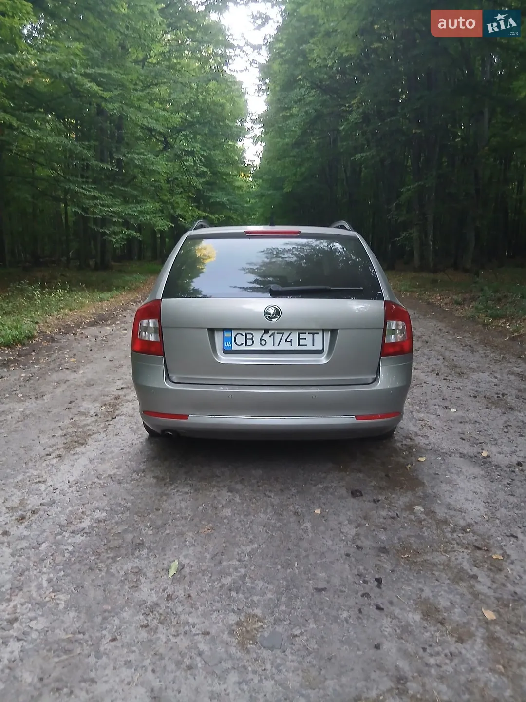 2010 Skoda Octavia - мініатюра 4