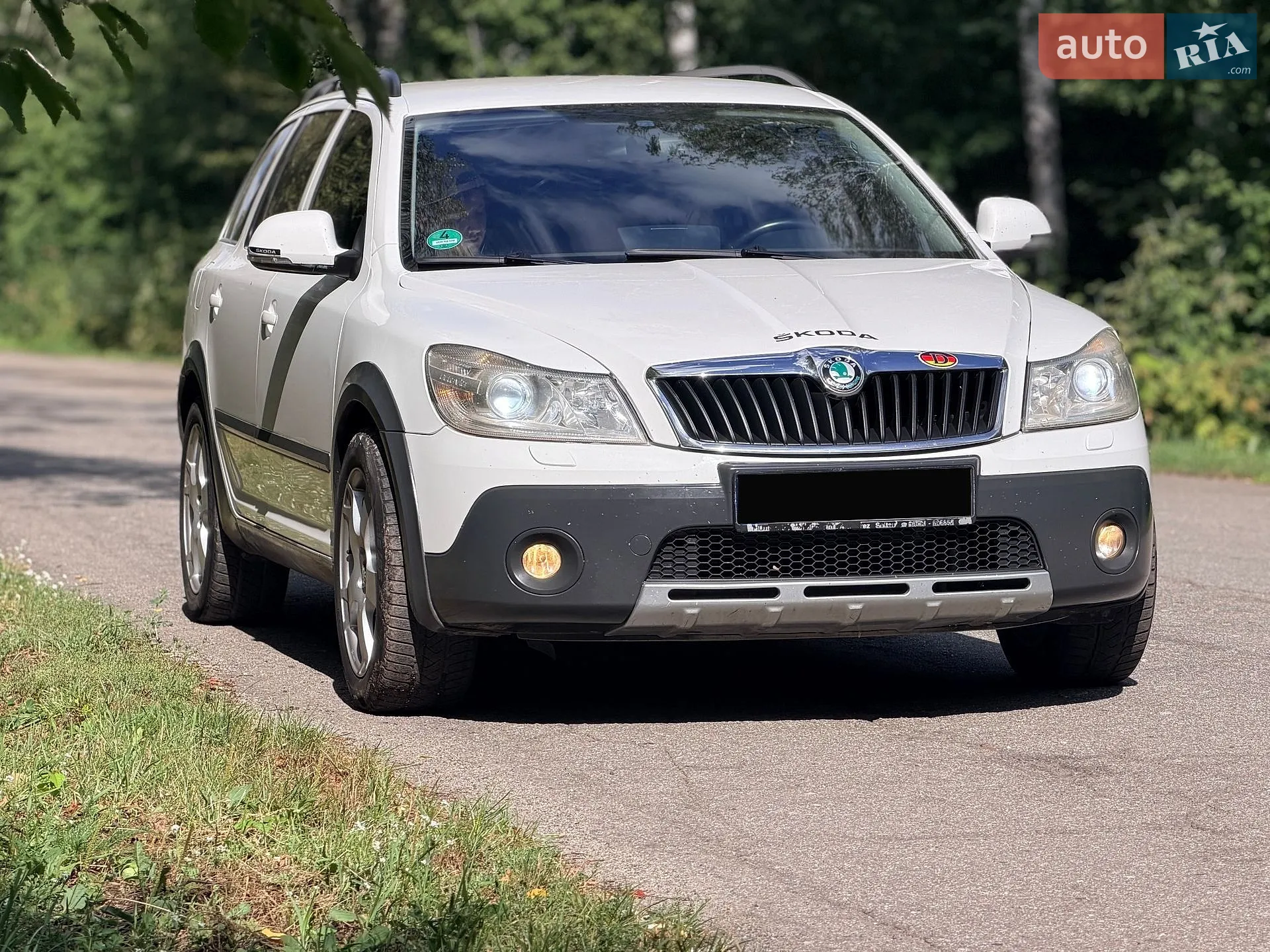 2011 Skoda Octavia - мініатюра 11