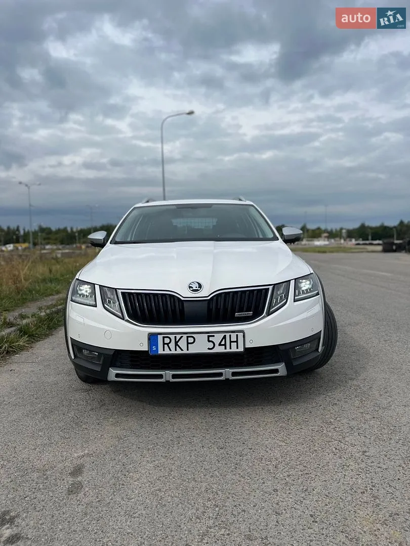 2019 Skoda Octavia - мініатюра 2