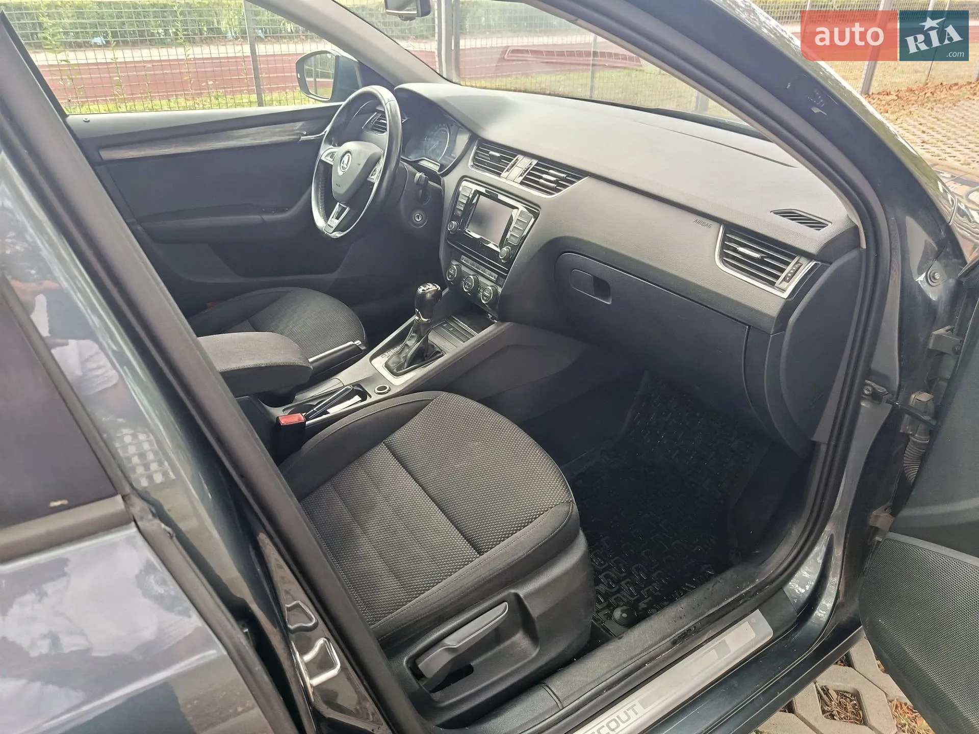 2015 Skoda Octavia - мініатюра 11