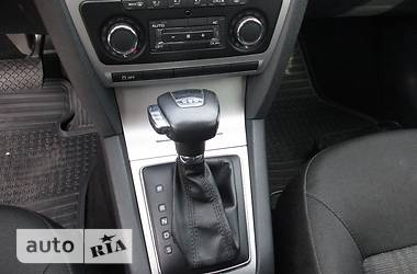 Хэтчбек Skoda Octavia 2012 в 