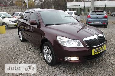 Хэтчбек Skoda Octavia 2012 в 
