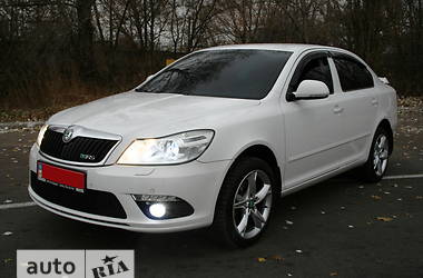 Седан Skoda Octavia 2012 в 