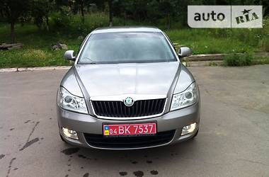 Седан Skoda Octavia 2010 в 