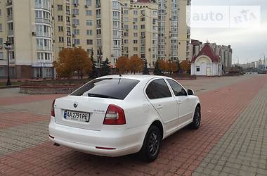 Седан Skoda Octavia 2010 в 