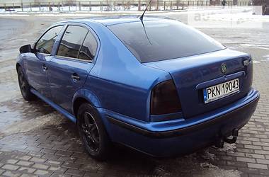 Седан Skoda Octavia 1998 в Жидачове