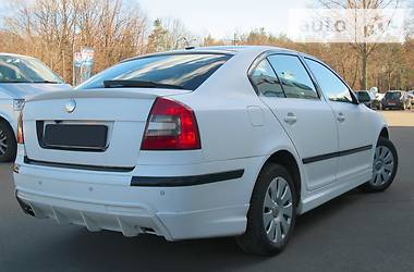 Седан Skoda Octavia 2007 в Киеве