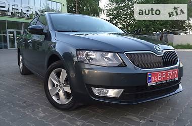 Лифтбек Skoda Octavia 2014 в Днепре