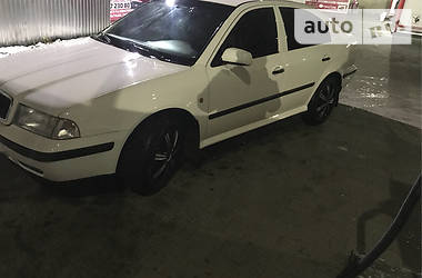 Хэтчбек Skoda Octavia 1999 в Львове