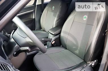 Седан Skoda Octavia 2009 в 