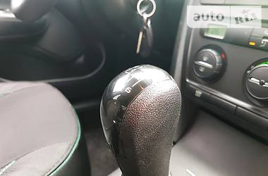 Седан Skoda Octavia 2009 в 