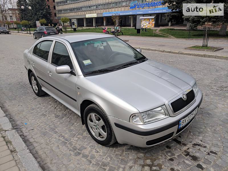 Лифтбек Skoda Octavia 2004 в Каменец-Подольском