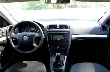 Седан Skoda Octavia 2009 в Ивано-Франковске