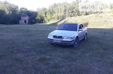 Хетчбек Skoda Octavia 2000 в Теплику