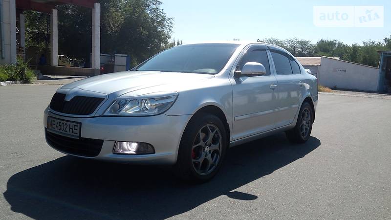 Седан Skoda Octavia 2010 в Кривому Розі