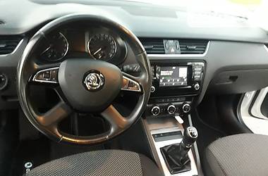 Універсал Skoda Octavia 2015 в Бердичеві