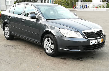 Седан Skoda Octavia 2011 в Ровно