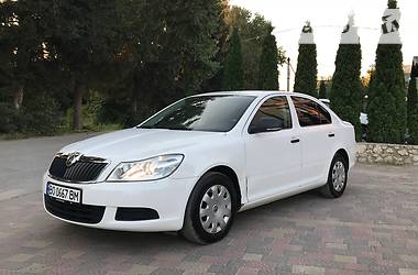 Седан Skoda Octavia 2010 в Тернополе