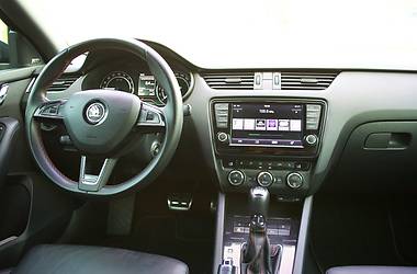 Універсал Skoda Octavia 2015 в Дніпрі