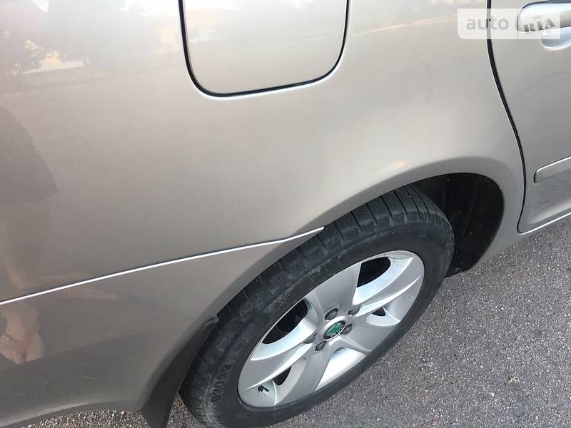 Універсал Skoda Octavia 2011 в Овручі