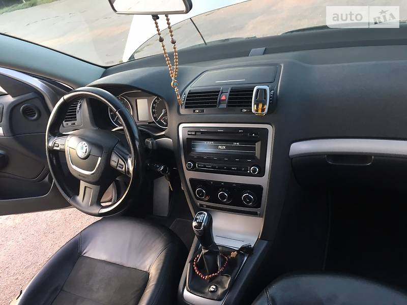 Універсал Skoda Octavia 2011 в Овручі