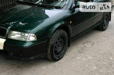 Хэтчбек Skoda Octavia 2000 в Ровно