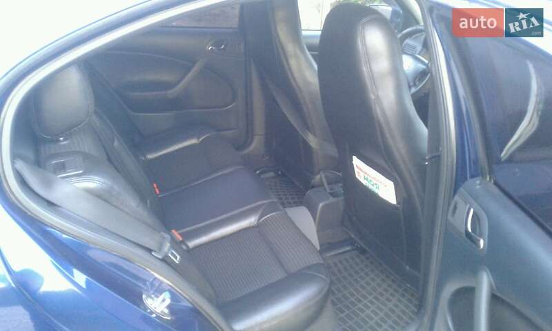 Лифтбек Skoda Octavia 2006 в Нововоронцовке