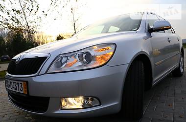 Седан Skoda Octavia 2010 в Дрогобыче