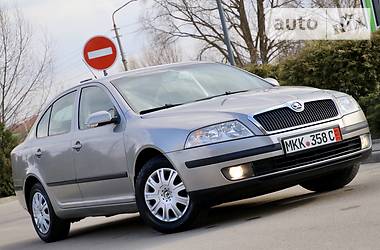 Седан Skoda Octavia 2009 в Дрогобыче