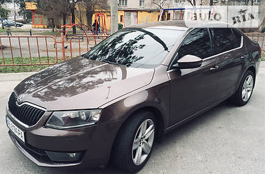 Лифтбек Skoda Octavia 2014 в Днепре