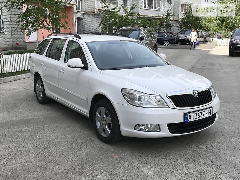 Універсал Skoda Octavia 2013 в 