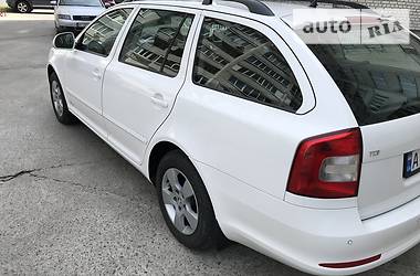 Універсал Skoda Octavia 2013 в 