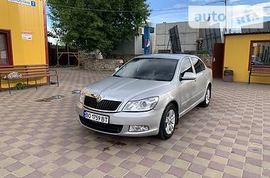 Седан Skoda Octavia 2010 в Тернополе