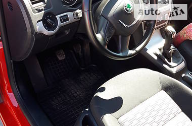 Універсал Skoda Octavia 2011 в 