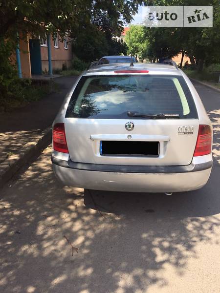 Универсал Skoda Octavia 2005 в Ужгороде