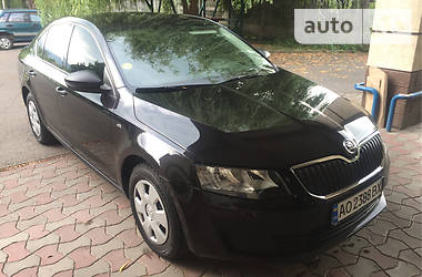 Седан Skoda Octavia 2016 в Хусті