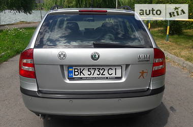 Универсал Skoda Octavia 2007 в Ровно