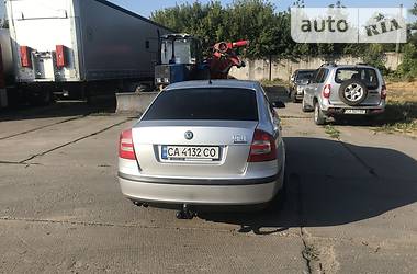 Седан Skoda Octavia 2006 в Золотоноше