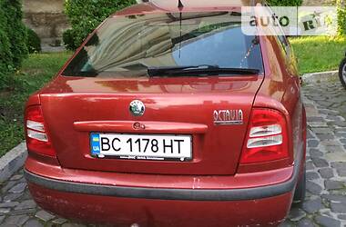 Хэтчбек Skoda Octavia 2001 в Львове