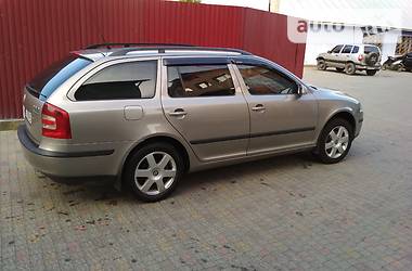 Универсал Skoda Octavia 2006 в Тячеве