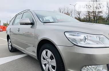 Универсал Skoda Octavia 2011 в Херсоне